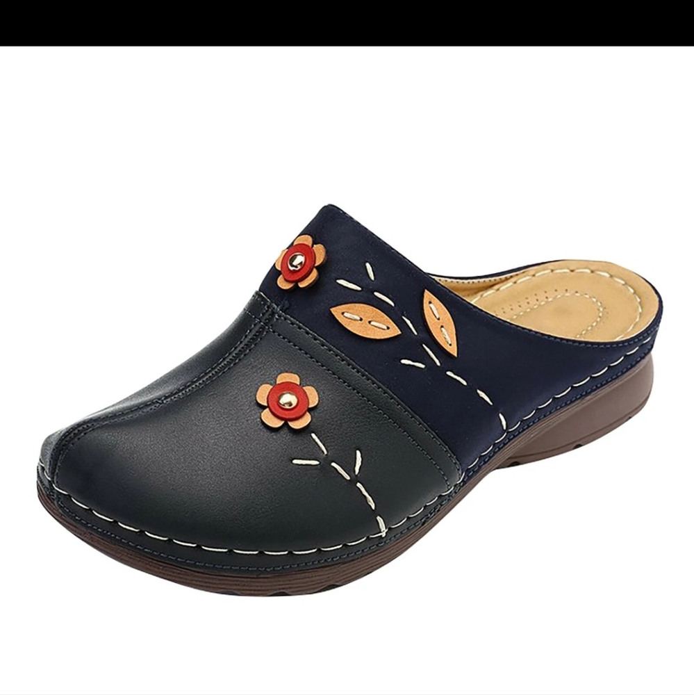 Women's Black Floral Slip-On Clogs